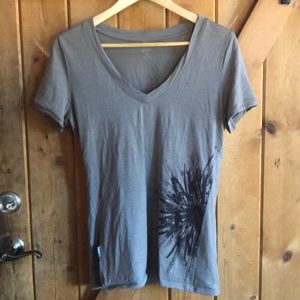 Icebreaker Wool SS VNeck Tee, Medium.